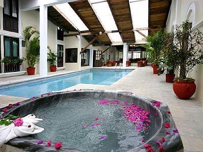 Mision Plaza De Convenciones Hotel 4*